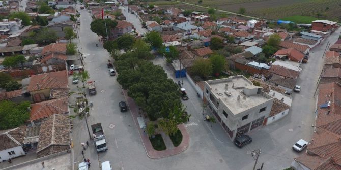 Saruhanlı’ya 102 Bin 283 Metrekarelik Kilit Parke Taşı Döşendi