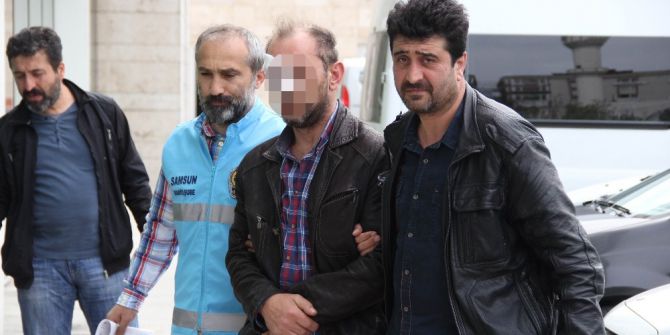 Kavgada Araya Giren Bıçakla Ağır Yaraladı