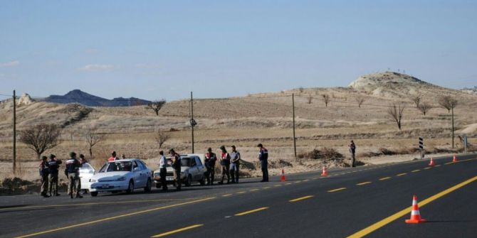 Jandarma Arama Kararı Olan 212 Kişiyi Yakaladı