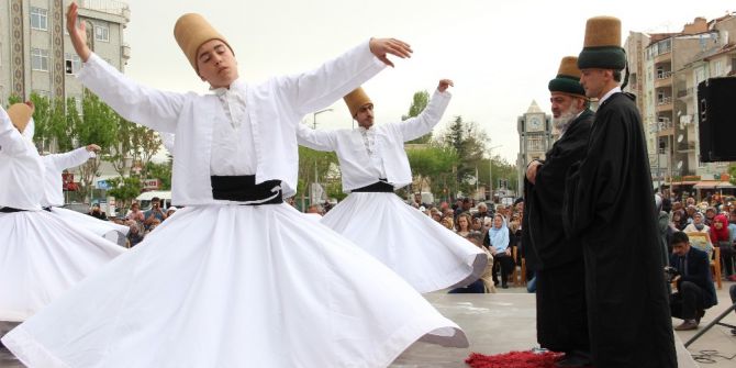 Hz. Mevlana Karaman’dan Temsili Olarak Konya’ya Uğurlandı