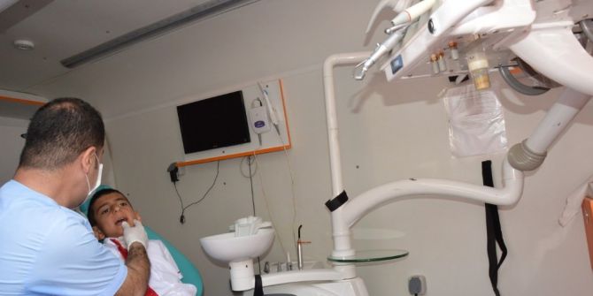 İlkokul Öğrencileri Diş Taramasından Geçti