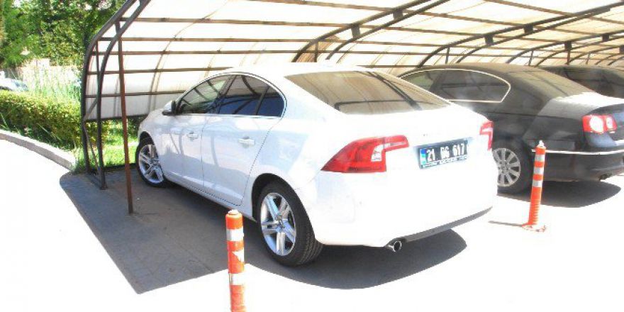 120 Bin Liralık Makam Aracına 123 Liralık Haciz Nedeni İle El Konuldu