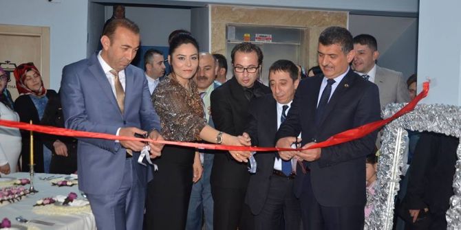 Engelleri Aşan El Sanatları Sergisi