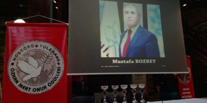 Şiir Kütüphanesi Nilüfer’e Ödül Getirdi