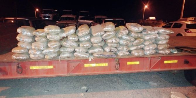 Uyuşturucu Ticareti Yapan 2 Kişi Tutuklandı