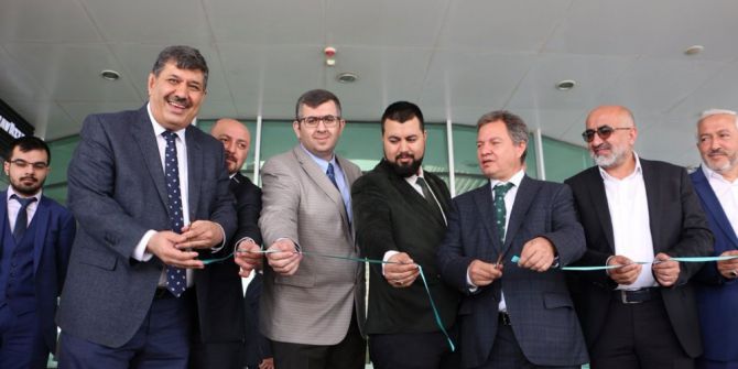 Kto Karatay Üniversitesinde “Kariyer Ve Gelişim Zirvesi ‘17” Başladı