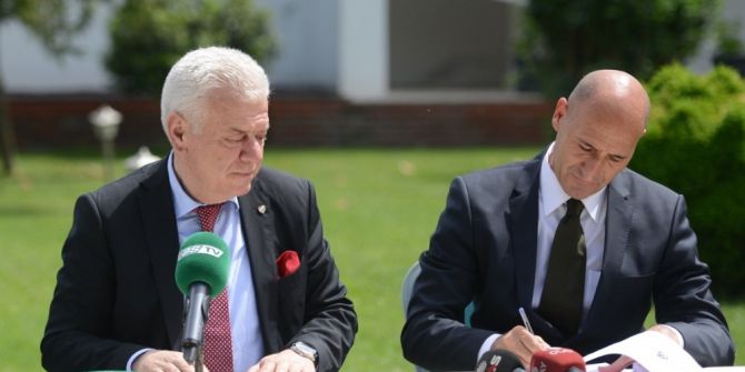 Bursaspor Yeni Teknik Direktörünü Açıkladı