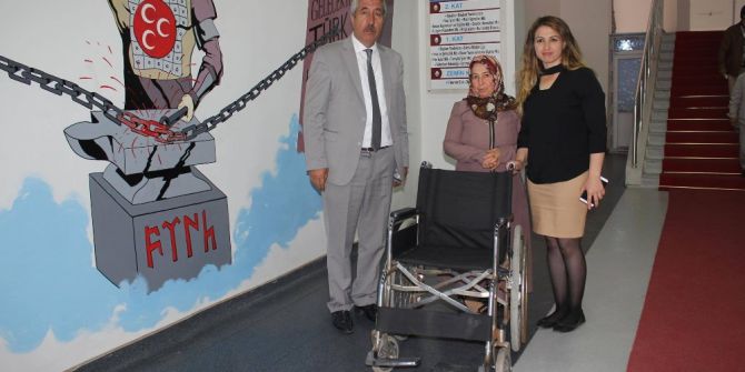 Başkan Şahiner’den Tekerlekli Sandalye Yardımı