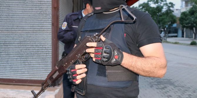 Adana’da ‘Torbacı’ Operasyon: 5 Gözaltı