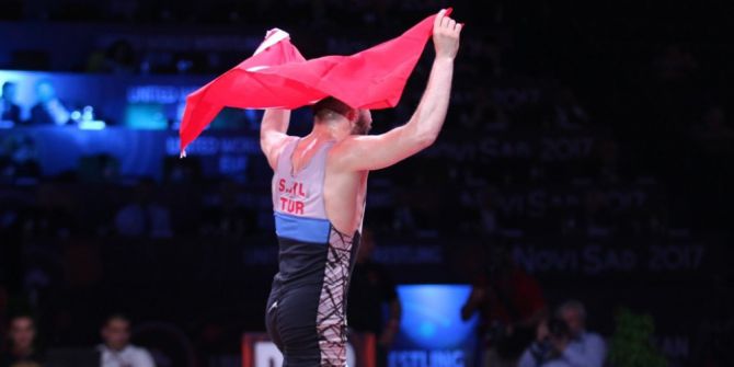 Milli Güreşçiler Atlı Ve Yaşar Avrupa Üçüncüsü