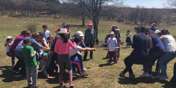 Eko-okullardan “Ormanda Bir Gün Doğa Eğitimi”