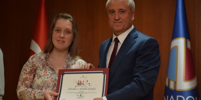 Anadolu Üniversitesi’nde Pts 5. Sertifika Töreni Ve Sergisi