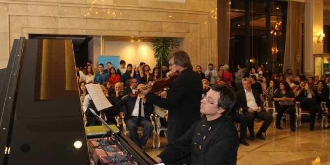 Otel Lobisinde Müzik Festivali İlgi Görmedi