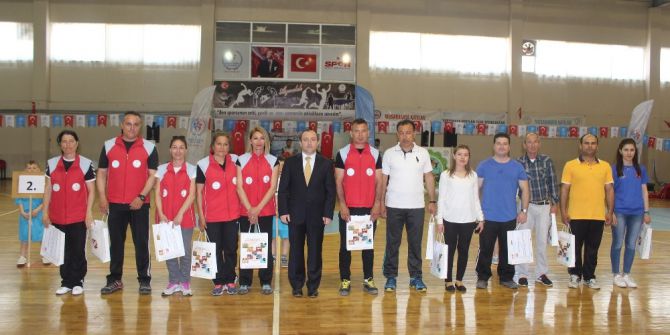 Ayvalık’ta Geleneksel Çocuk Oyunları Turnuvası Tamamlandı