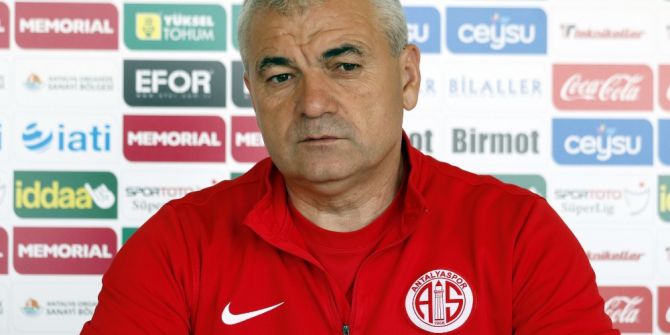 Rıza Çalımbay: "Medipol Başakşehir Maçını Mutlak Kazanmamız Gerekiyor"