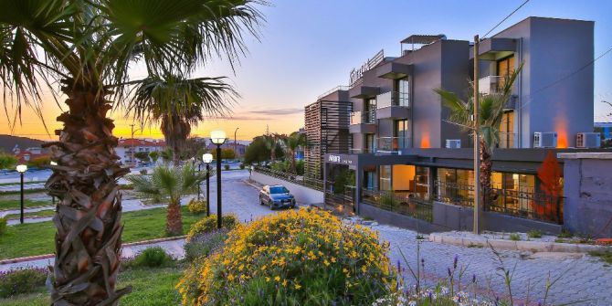 Çeşme’de Ev Konforunda Tatil Fırsatı