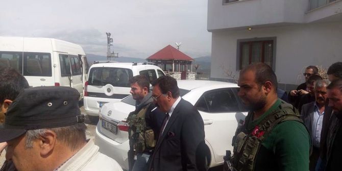 Eski Milletvekili Esat Canan Gözaltına Alındı