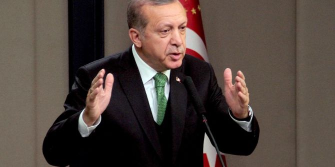 Erdoğan’dan Deniz Baykal’a Sert Cevap