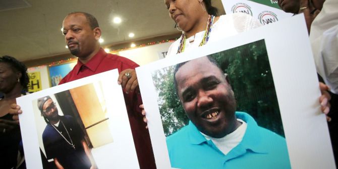 Alton Sterling’i Vuran Polisler Yargılanmayacak