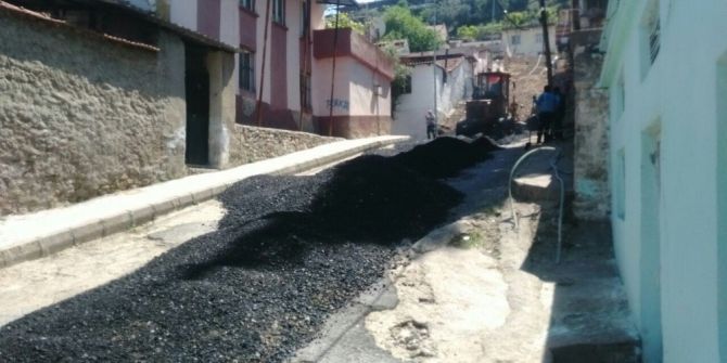Soğuksu Mahallesine Sıcak Asfalt