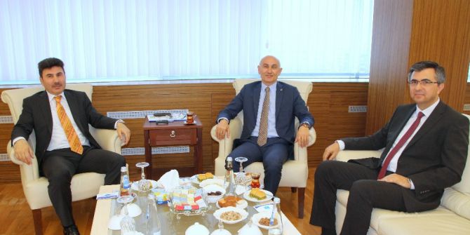 Hasan Kalyoncu Üniversitesi Rektörü Yılmaz’dan Rektör Karacoşkun’a Ziyaret