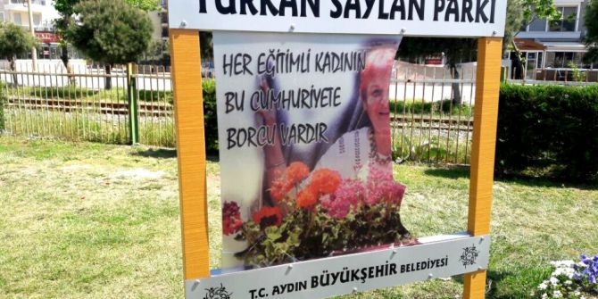 Söke’de Türkan Saylan Parkı Tabelasına Çirkin Saldırı