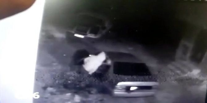 Çaldığı Para Kasasını Otomobile Yüklemek İçin Dakikalarca Uğraştı