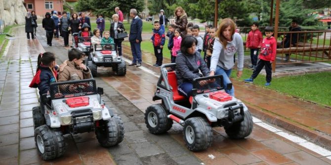 Melikgazi Trafik Eğitim Parkında Çocuklara Eğitim Verildi