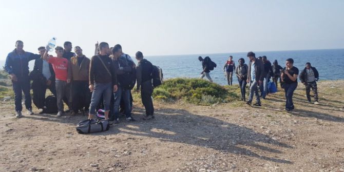 İzmir’de Yurt Dışına Kaçmaya Çalışan 172 Göçmen Yakalandı