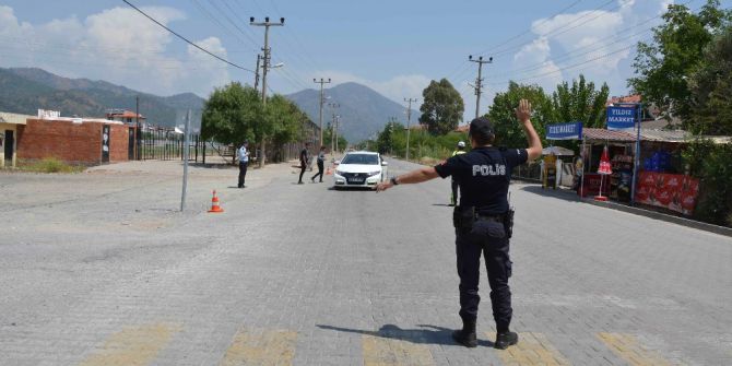 Ortaca’da Emniyetten Trafik Ve Asayiş Uygulaması