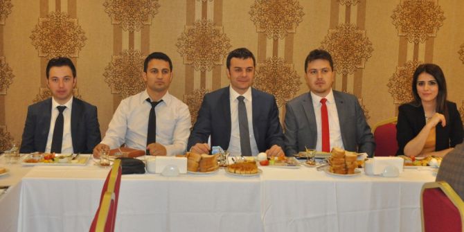 Muhtarlar Uedaş’tan Memnun