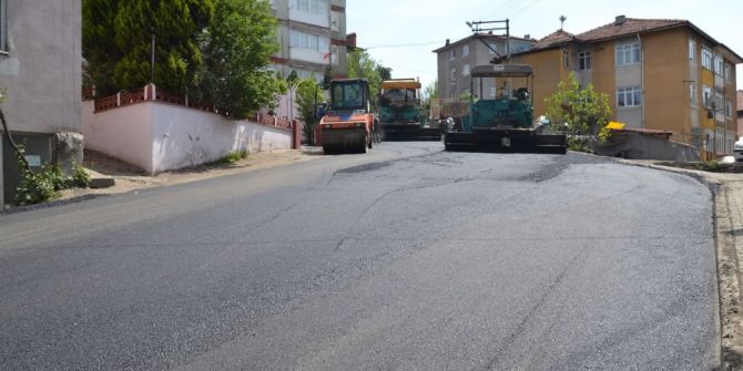 Karabük Belediyesi Asfalt Çalışmalarını Sürdürüyor