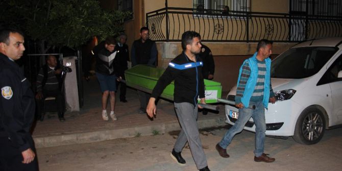 Chp İlçe Başkanı, Partilisinin Kocasını Öldürüp Kayıplara Karıştı