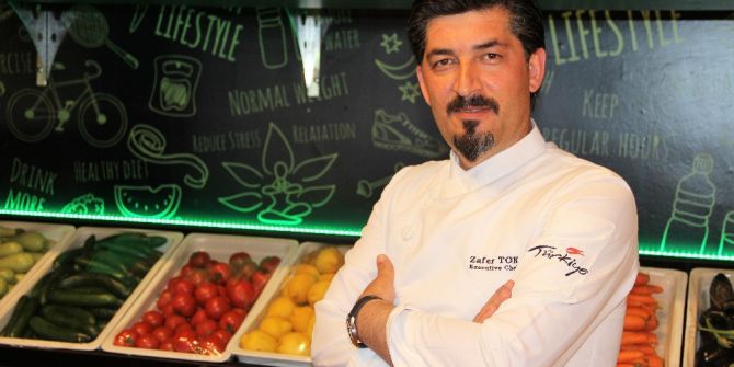 Tavuklara Fısıldayan Şef İzleme Rekoru Kırdı