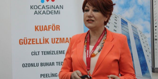 Kadınlara Estetik Ve Güzellik Semineri