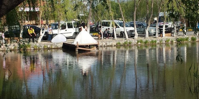 Sultan Sazlığı’na Ziyaretçi Akını