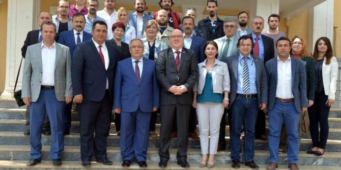 Cemiyet’ten ’Basın İlan Kurumu Mevzuatı Ve Yerel Basının Sorunları’ Konulu Seminer