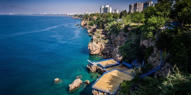 Muratpaşa Halk Plajlarını Yeniledi