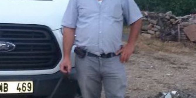 Hayvan Tüccarı Otomobilinde Ölü Bulundu