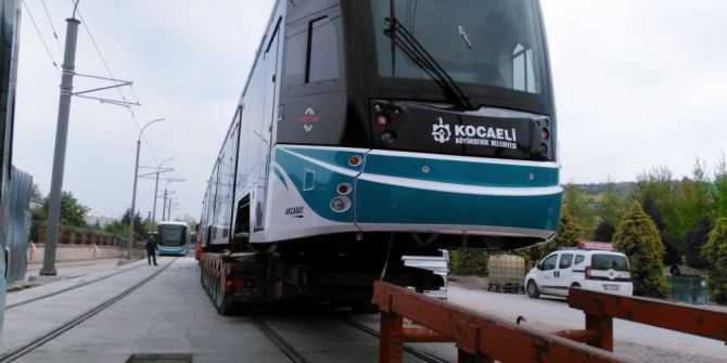 Tramvay Hattında Ray Montajı Tamamlandı