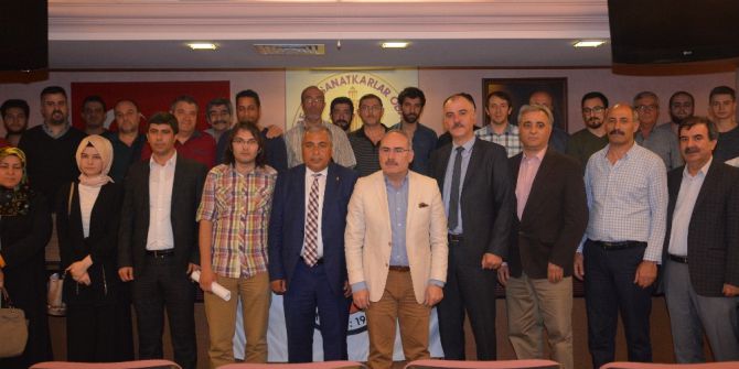 İnternet Salonu Sahiplerine Bilgilendirme Toplantısı