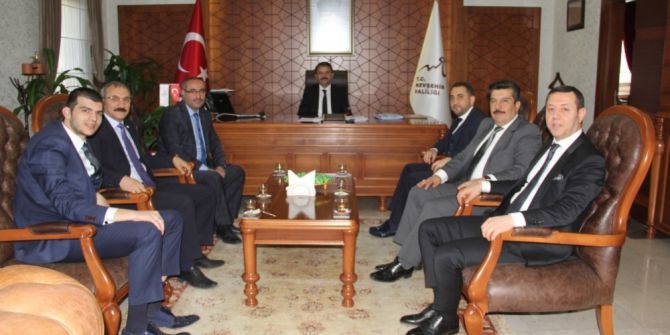 Birlik Vakfı Yöneticileri Vali Aktaş’ı Ziyaret Etti