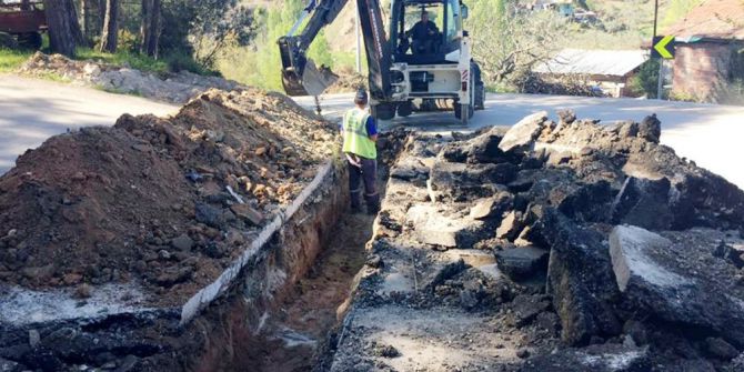 Büyükşehirden Köylere Alt Yapı