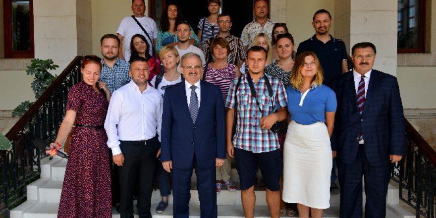 Ukrayna Antalya’ya En Çok Turist Gönderen İkinci Ülke