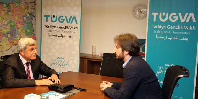 Başkan Karaosmanoğlu: “Gençliğin Eğitiminde Gayretimiz Var’’