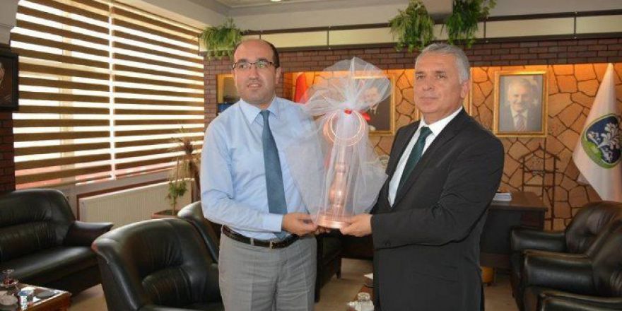 Vali Yıldırım, Sandıklı’ya Ziyarette Bulundu