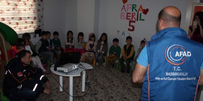 Bingöl’de Öğrencilere Afet Eğitimi