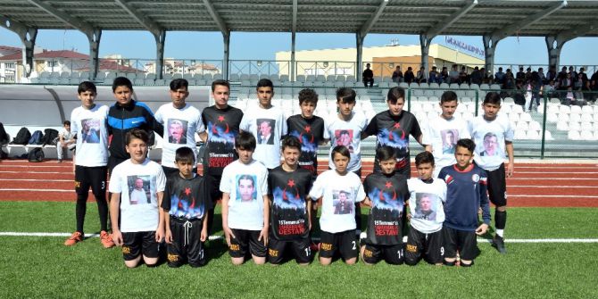 15 Temmuz Formasıyla Maça Çıktılar