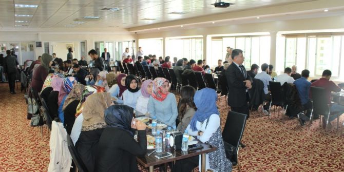 Üniversite Öğrencileri Terör Örgütleri Hakkında Bilgilendirildi