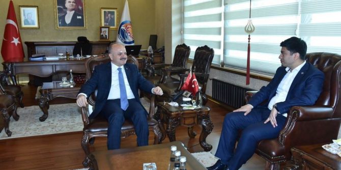 Çakacak, "Gençlik Hizmetleri Alanında Mersin, Türkiye’ye Örnek"